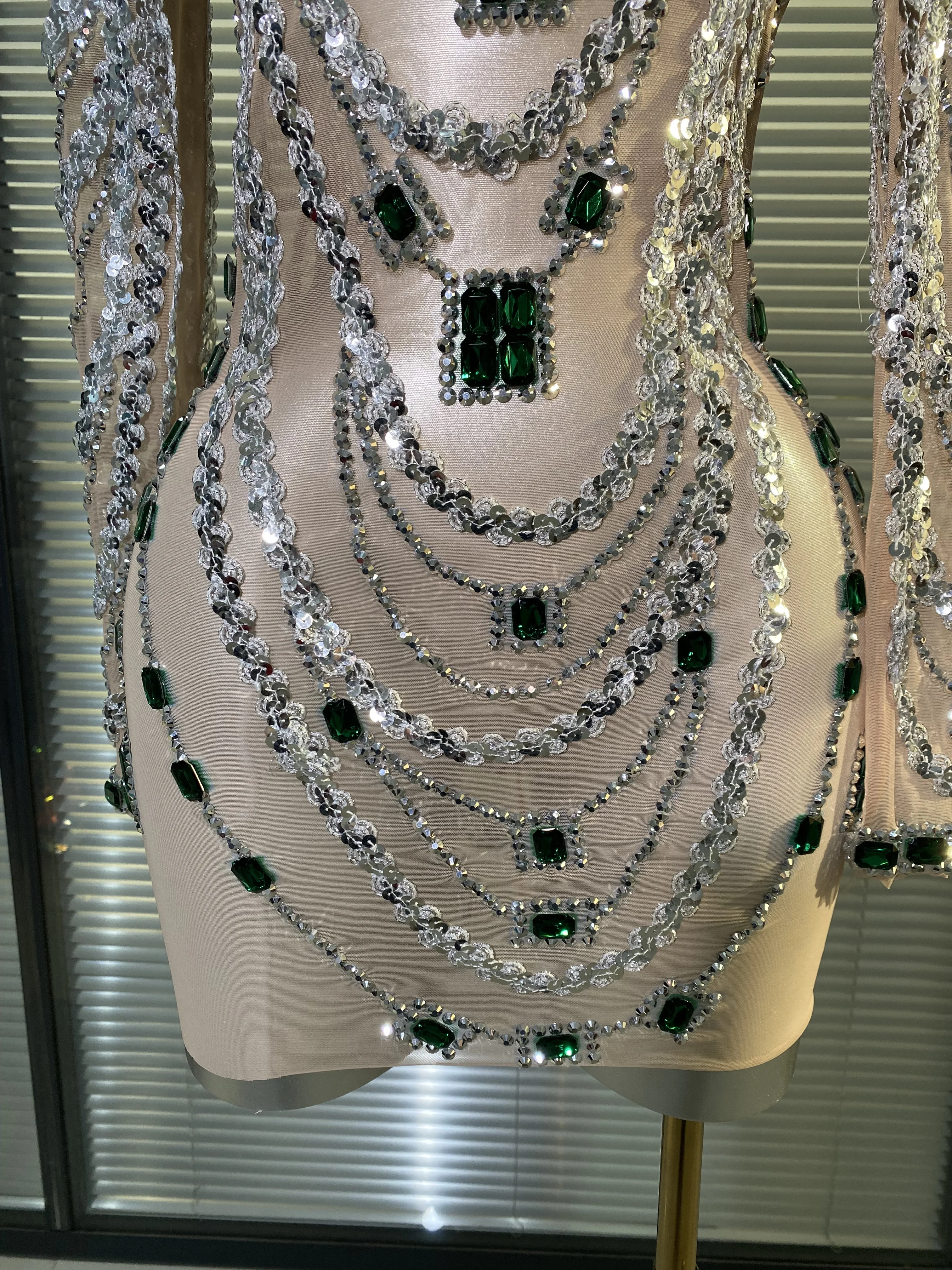 Vestido de lujo para mujer, Sexy, brillante, con diamantes de imitación, malla de lentejuelas, transparente, para cumpleaños, fiesta, club nocturno, traje de actuación