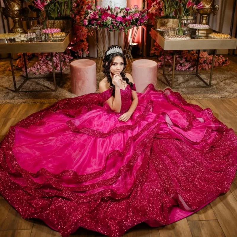 

Shiny rose pink Quinceanera Dress Lace decal Tull layering ruffle vestidos de 15 Quinceanera ﻿Customized