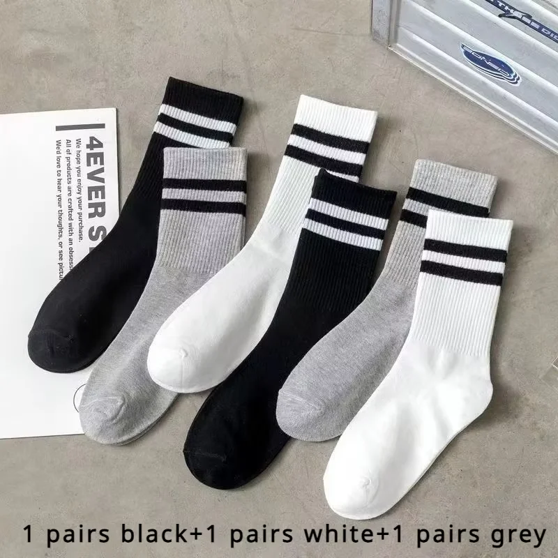 2026 neue gestreifte Rundhals-Socken für Damen und Herren, modisch, weich, schweißabsorbierend, atmungsaktive Paar-Sportsocken.