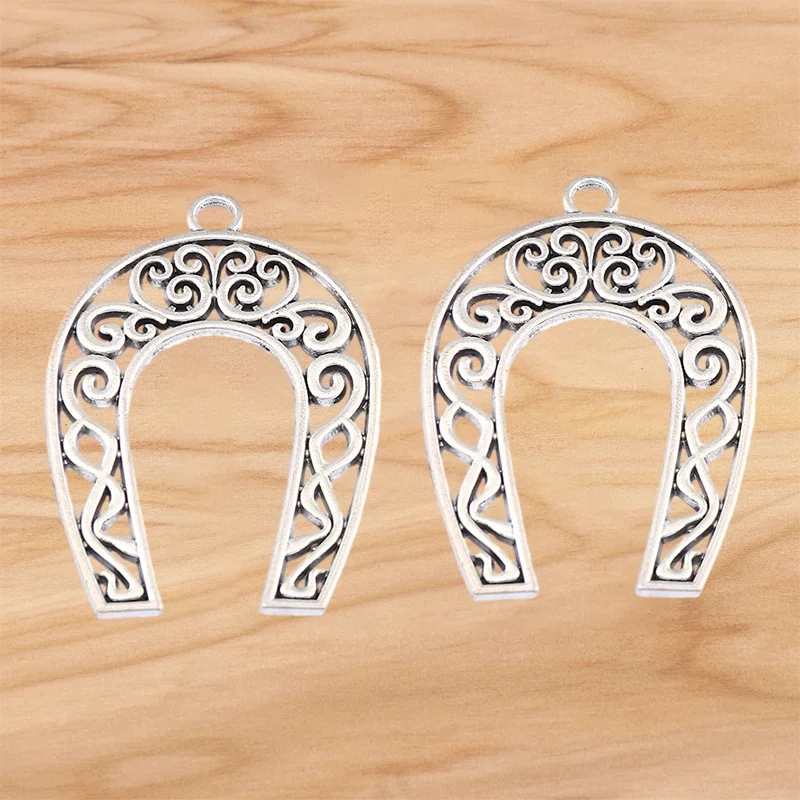 

6 Pieces Antique Silver Color Hollow Open Knot Horseshoe Charms Pendants For DIY Necklace Jewelry Making Findings Accessories