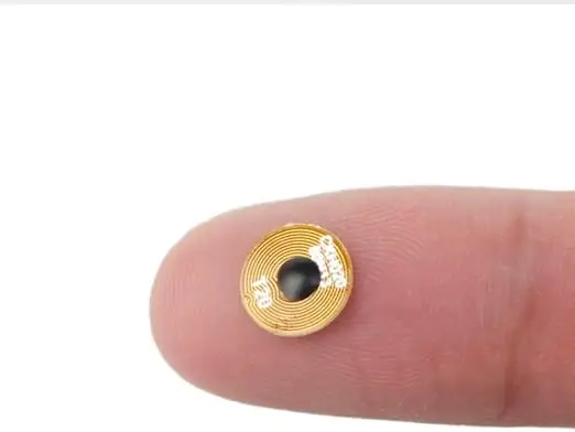 

10pcs 8MM Mini Flexible high Frequency Mini NFC Electronic tag Bluetooth Pairing Mini RFID Asset tag 213 chip