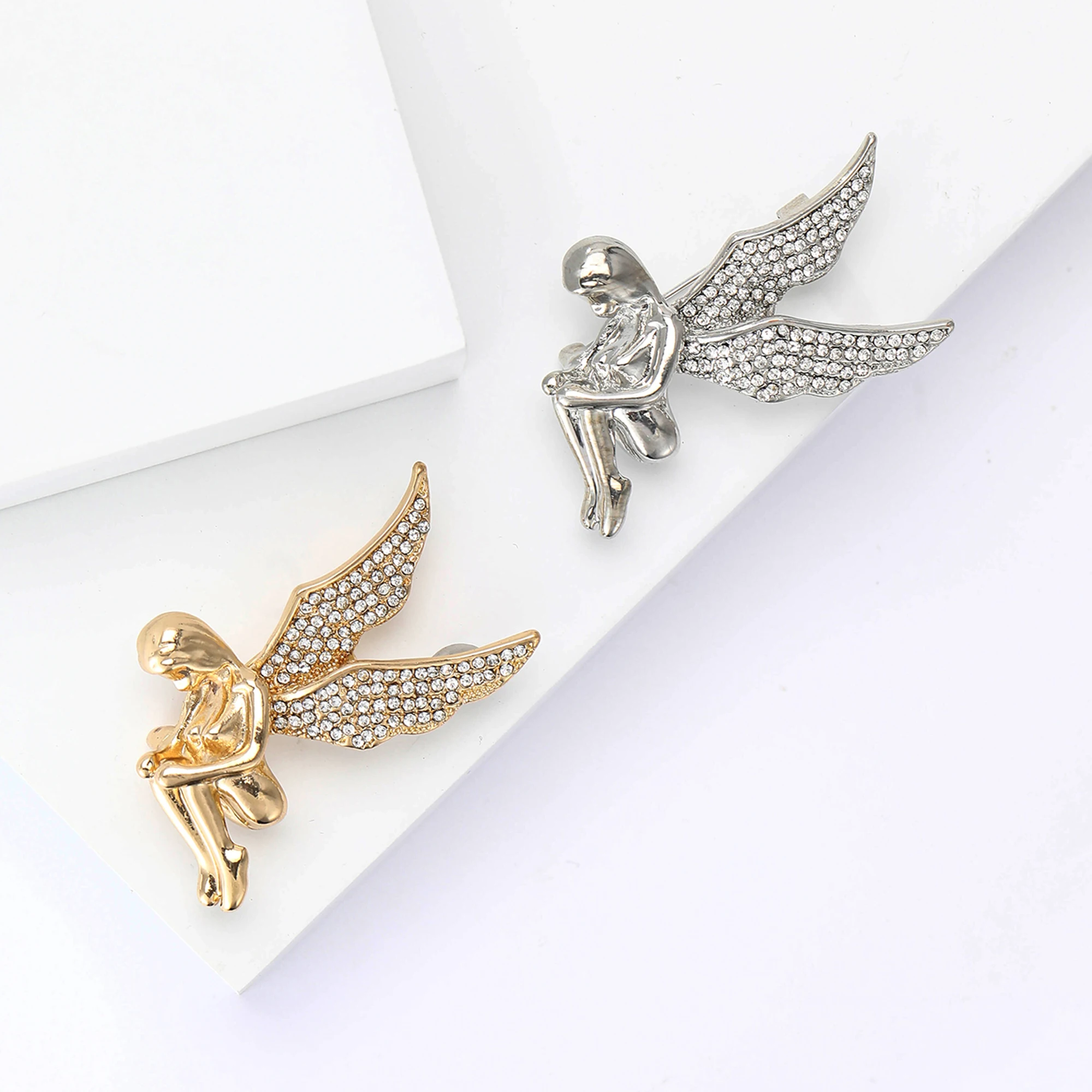 Rhinestone Angel Brooches for Women Unisex Enamel Wings Character Pins Office Party Friend Gifts Jewelry Accessories