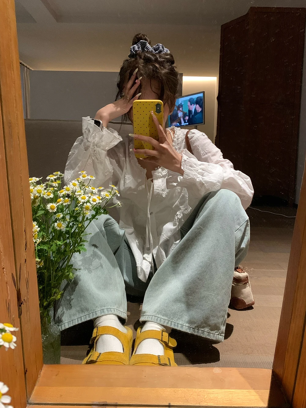 

Ele Embroidered White irt Women's Tie Design Breathable Cotton Long Sve round Ne Thin Sle Commute Faion 2025 N...