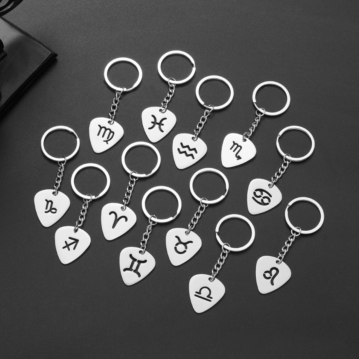 Zodiac Sign Symbol Pendant Keyrings Wholesale For Couples 12 Constellation Charm Car Key Chain Stainless Steel Metal Keychain