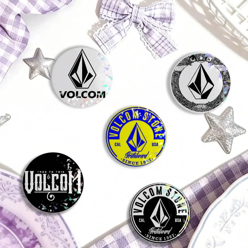 Fashion V-Volcom Cool Laser Badge Creative Brooches Backpack