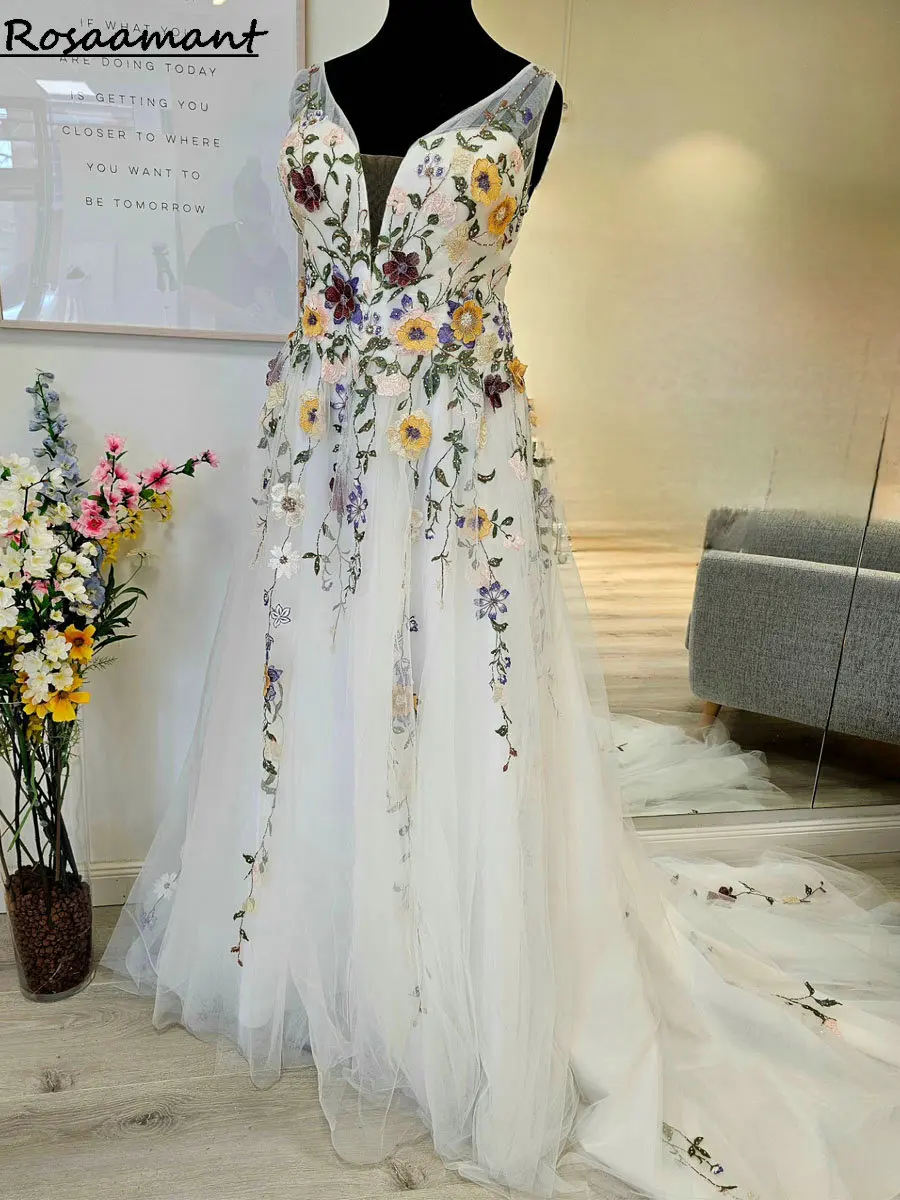 Deep V-Neck 3D Floral Lace A-Line Wedding Dress Sleeveless Country Boho Bridal Gowns