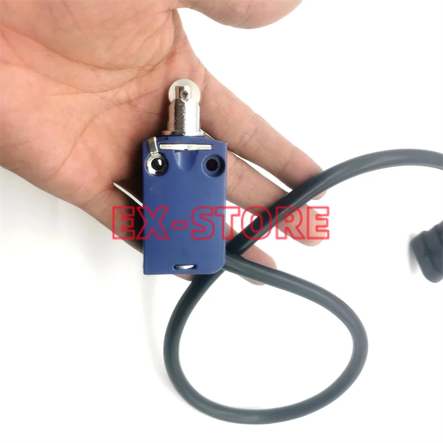 

379-2788 ,SWITCH LIMIT Caterpillar Hydraulic lock 301.4C, 301.7D, 301.7D CR, 302.2D, 302.4D, 302.7D