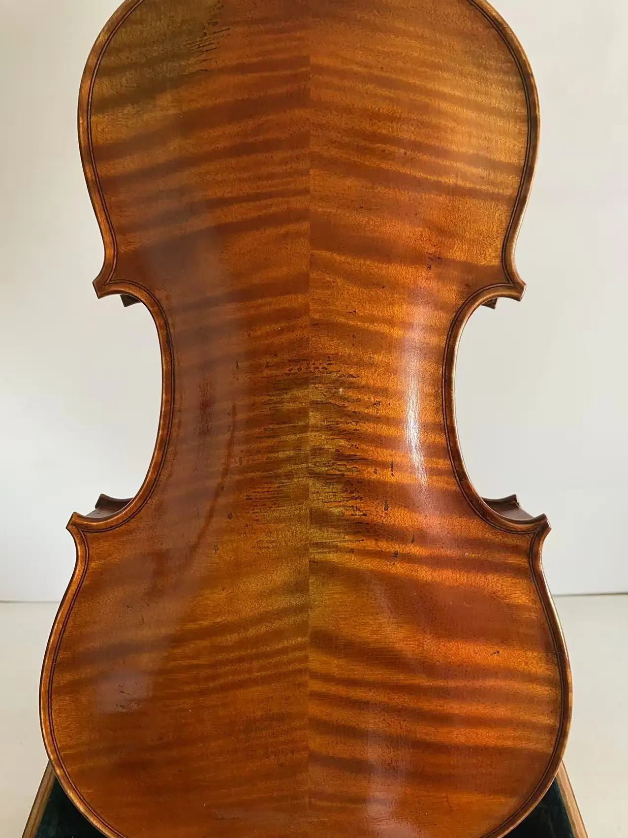 4/4 كمان ستاينر موديل ملتهب من خشب القيقب الخلفي من خشب التنوب مصنوع يدويًا من قطعتين من الخلف