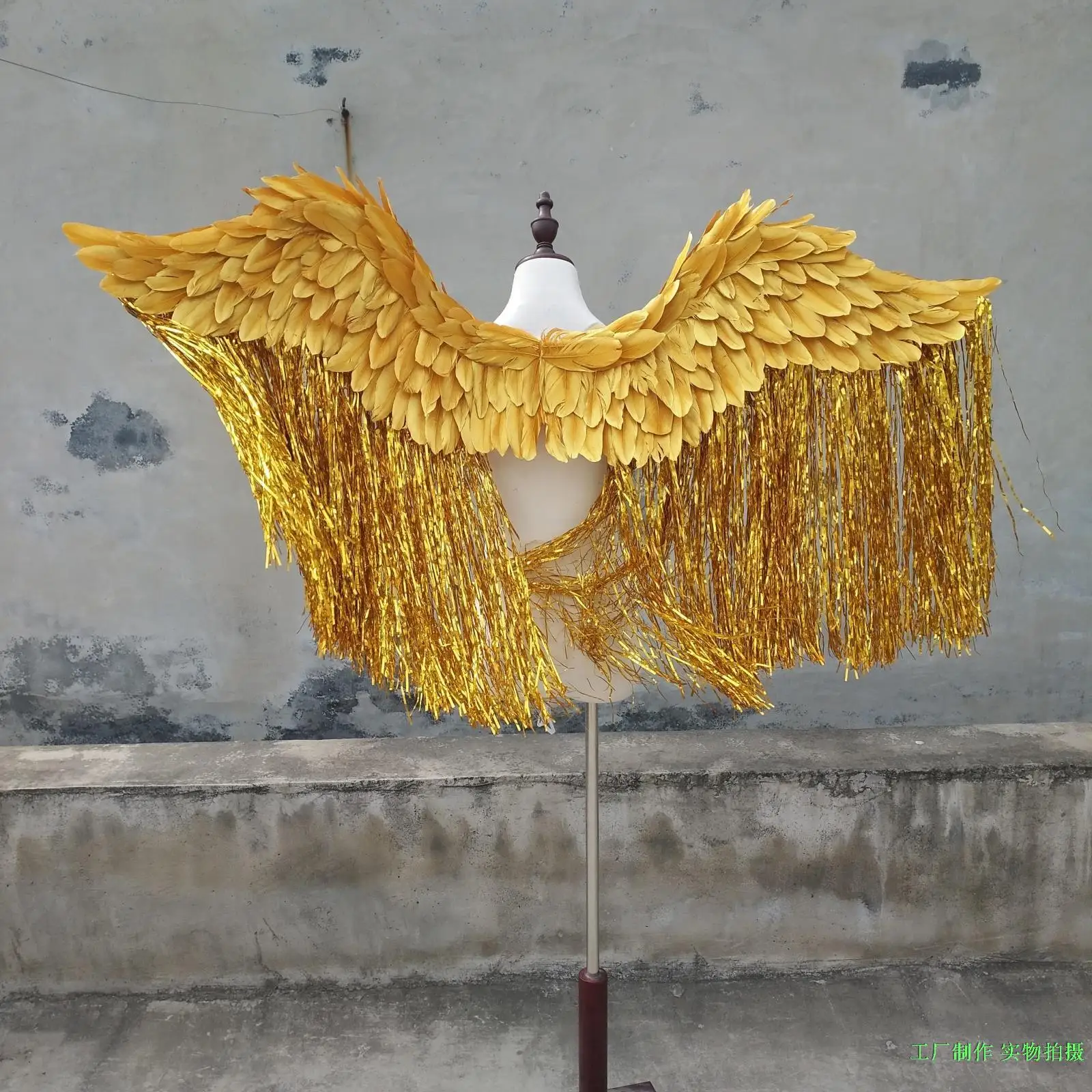 

Golden ren's Wings Model Runway Stage Feather Wing Performance Props Performance Costumes