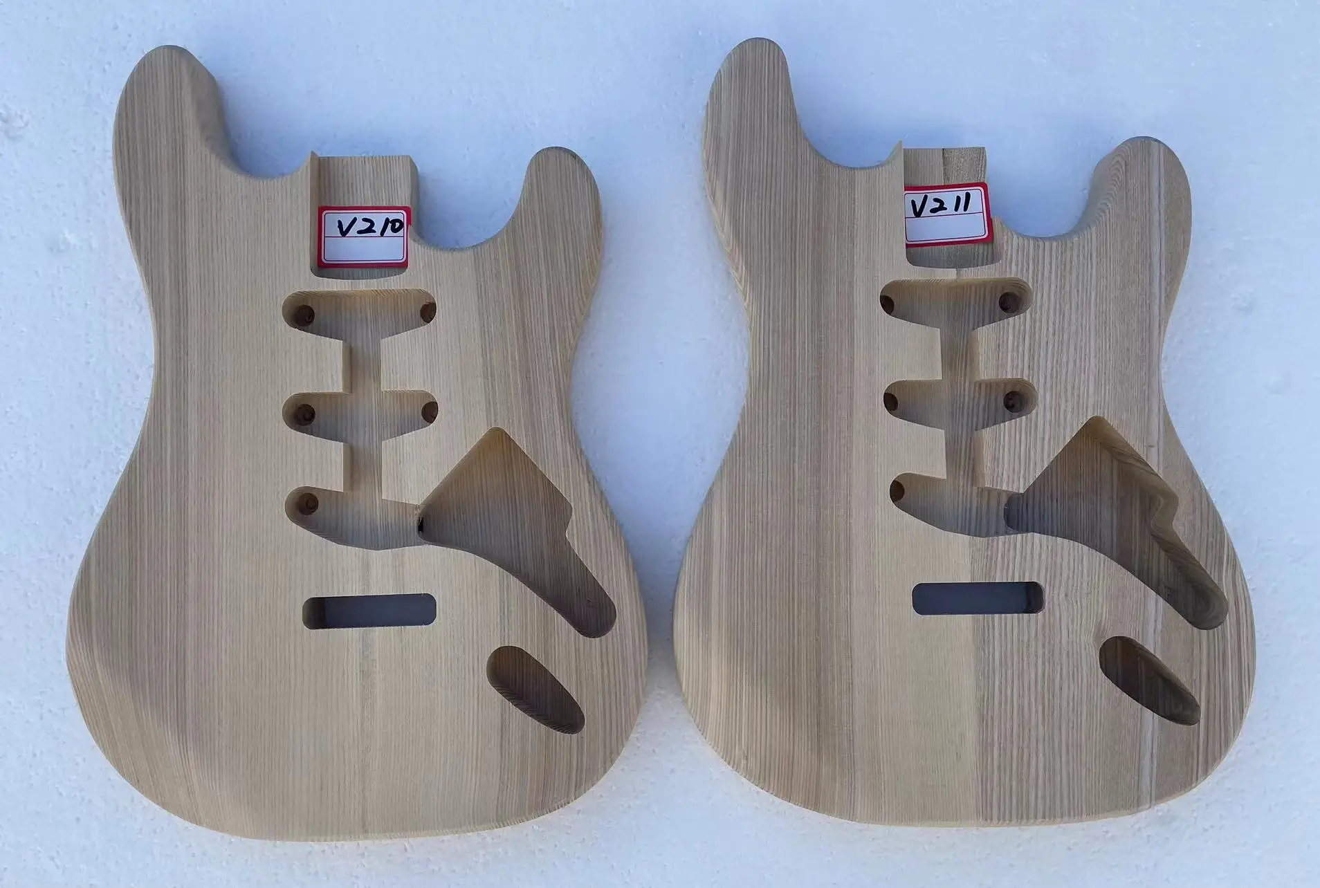 

Standard DIY Custom 6 Strings Electric Guitar Bodies Part Guitarra 3A Grade 2PCS Ash Wood Body for in Stock Top Quality Discount