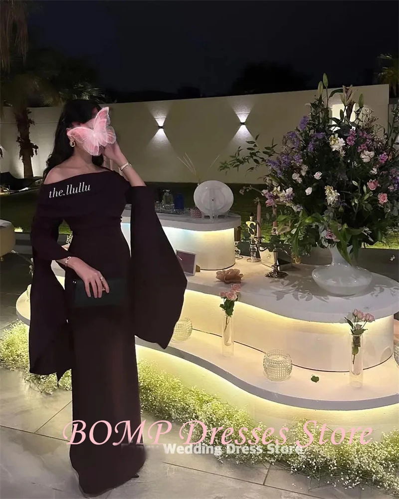 BOMP Abiti da ballo arabi vintage maniche lunghe con spalle scoperte Abiti da sera lunghi fino al pavimento Abiti da festa eleganti personalizzati