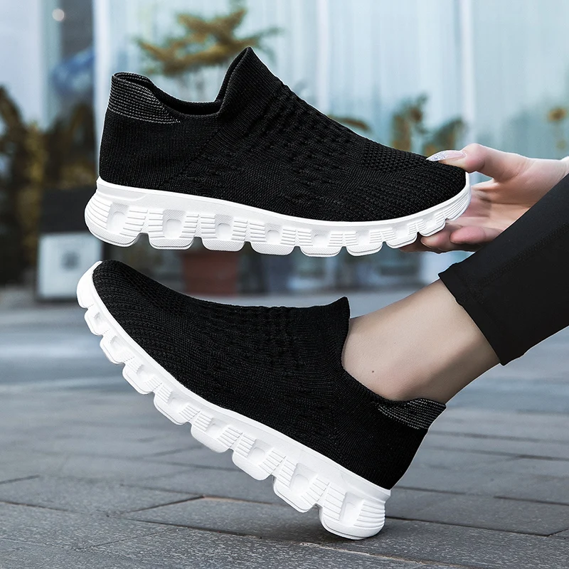 2024 New Men\'s Spring Casual Sneaker Breathable Ultralight Slip On Shoes Mesh Sock Mouth Jogging Athletic Damping Women sneakers