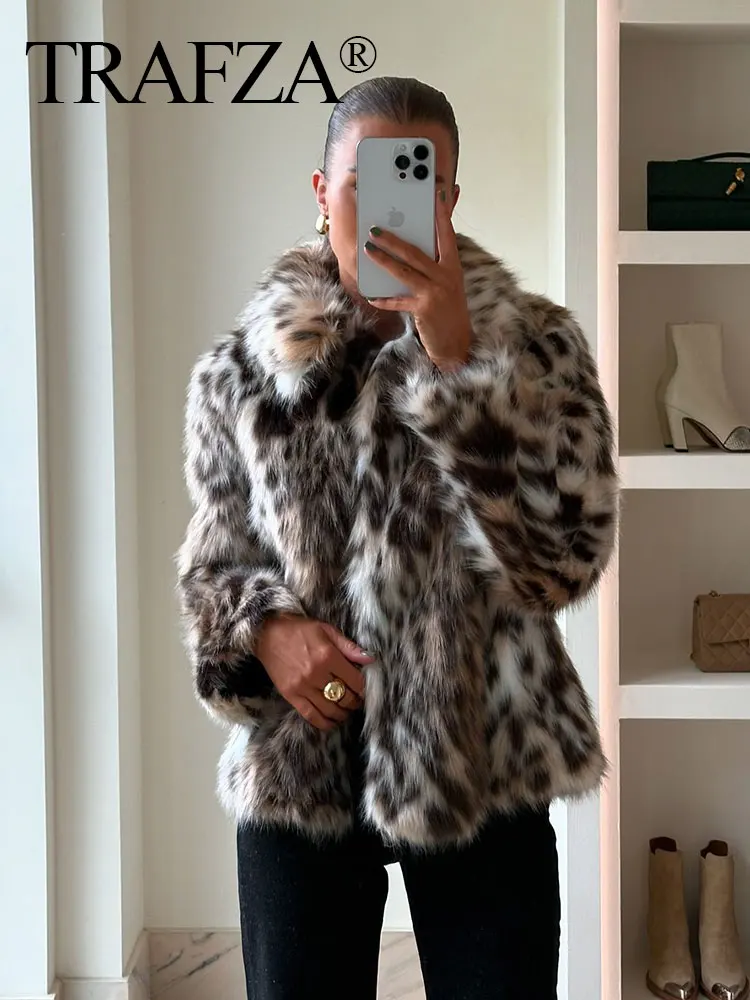 TRAFZA Winter Woman Leopard Print Faux Fur Coat Lapel Long Sleeves Loose Cardigan Top Female Elegant Street Women\'s Warm Coats