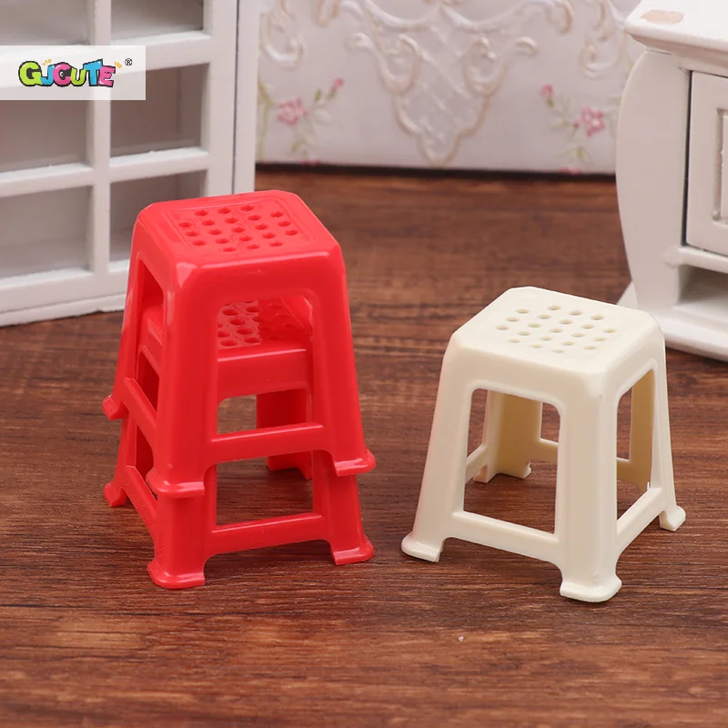 2Pcs 1:12 Dollhouse Miniature Small Chair Plastic Stool Furniture Model Decor Toy Doll House Accessories