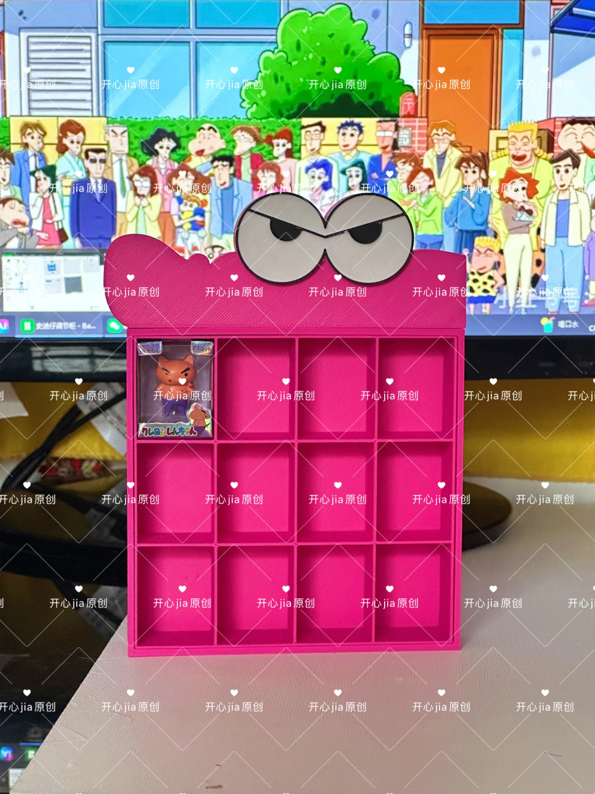 

Original Jiandong Rice Grain Blind Box Storage Case 12 Grid Desktop Display For Mini Crayon Shin-Chan Collectible Beans No Doll