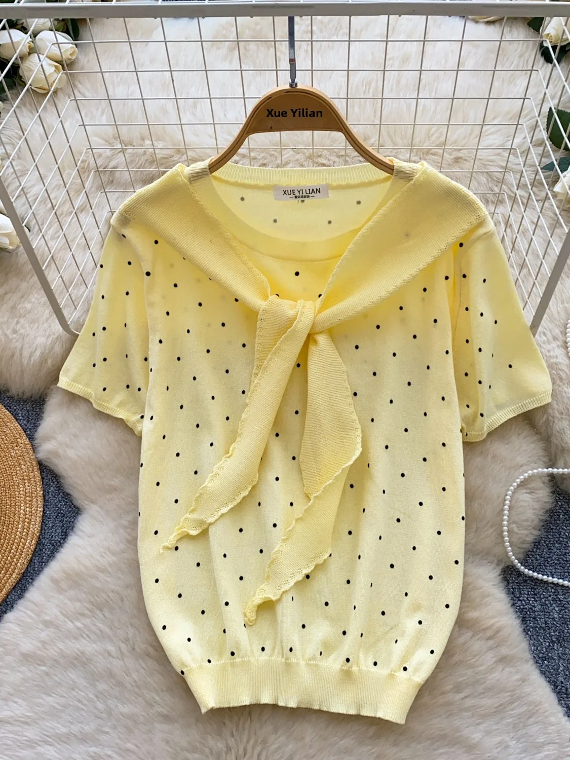 

Korean Style Polka Dot Hollow out Knitwear Short Sleeve V Neck Slimming Versatile Young Looking Top for Women Skin Friendly B...