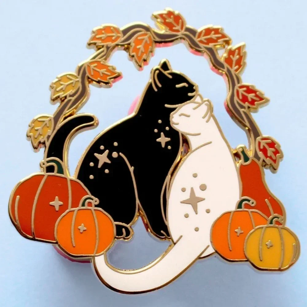 Pumpkin Cats Enamel Pin Black and White Autumn Fall Brooch Animal Badge Brooch Halloween Jewelry Accessory