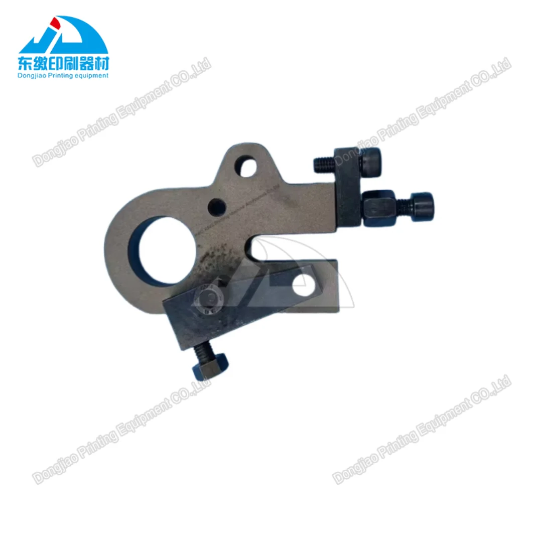 1piece-plate-005200414-hexagon-nut-005200375-hexagon-head-screw-m8x35-inking-unit-71010013-for-heidelberg-sm-cd102-printer