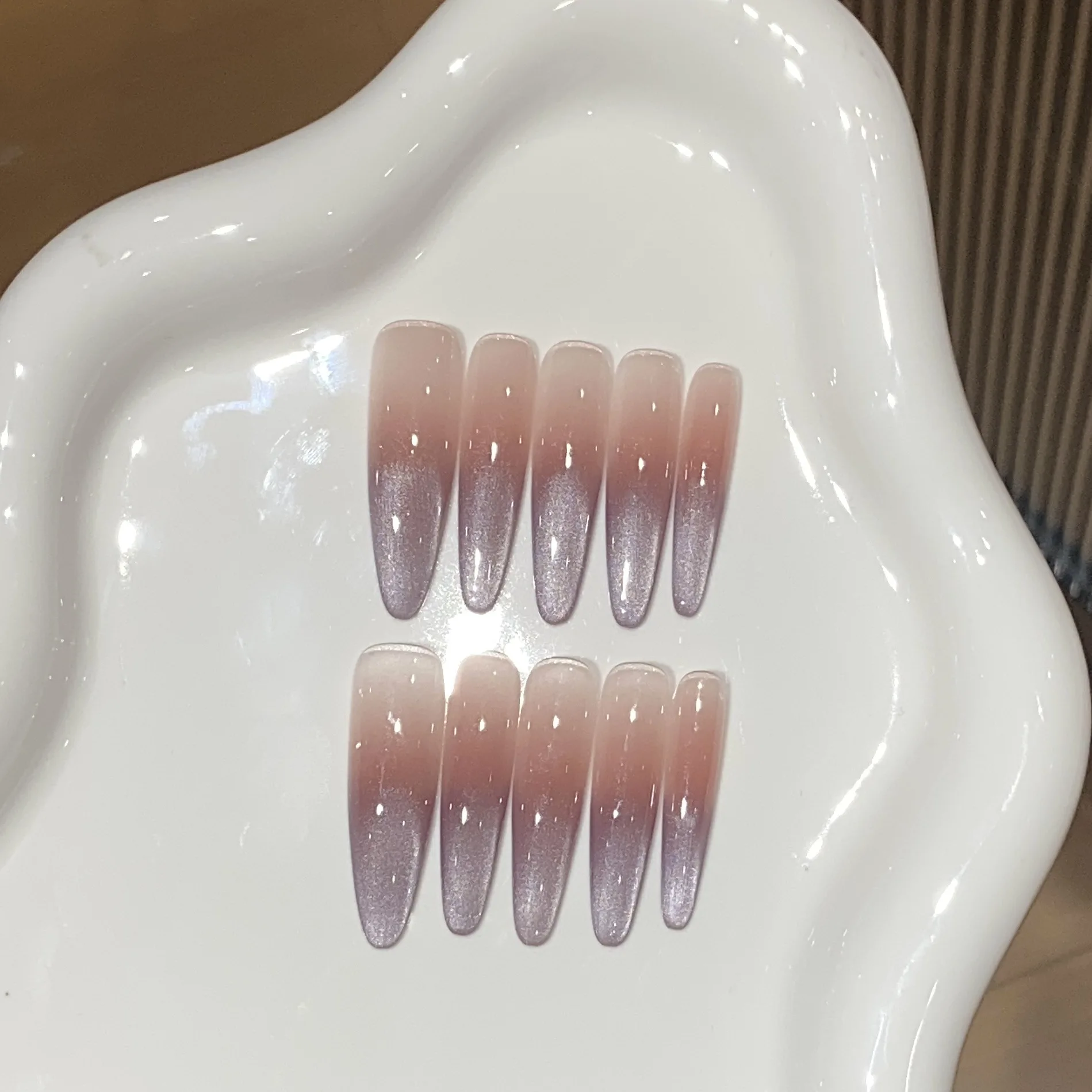 French Fake Nails Cat Eye Gradient Press on False Nails with Diamond Design Artificial Nail Removable Long Almond Nail Handmade