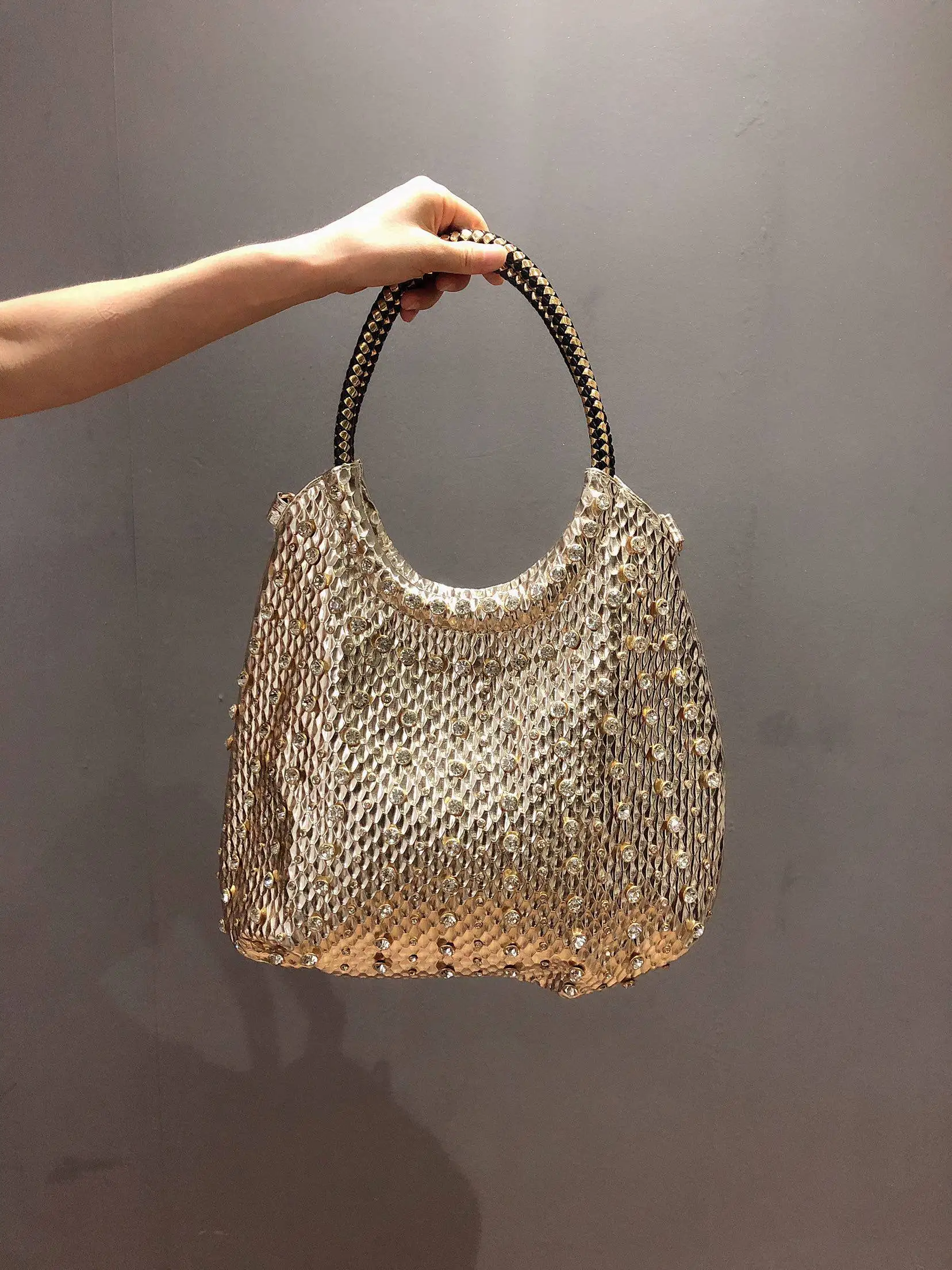 Designer Brandneue Sommer-Mode Strass Große Tasche Set mit Diamant-Schulter-Umhängetasche Große Kapazität mit Diamant-Tasche – Detail 3