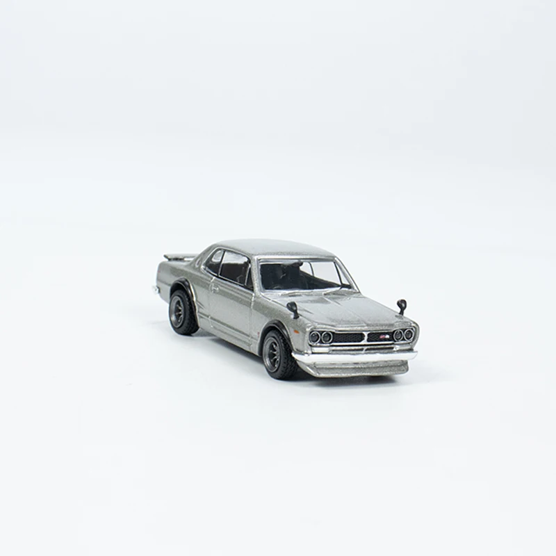 Tarmac Works 1:64 Model Car Skyline 2000 GTR Alloy Vehicle - Silver