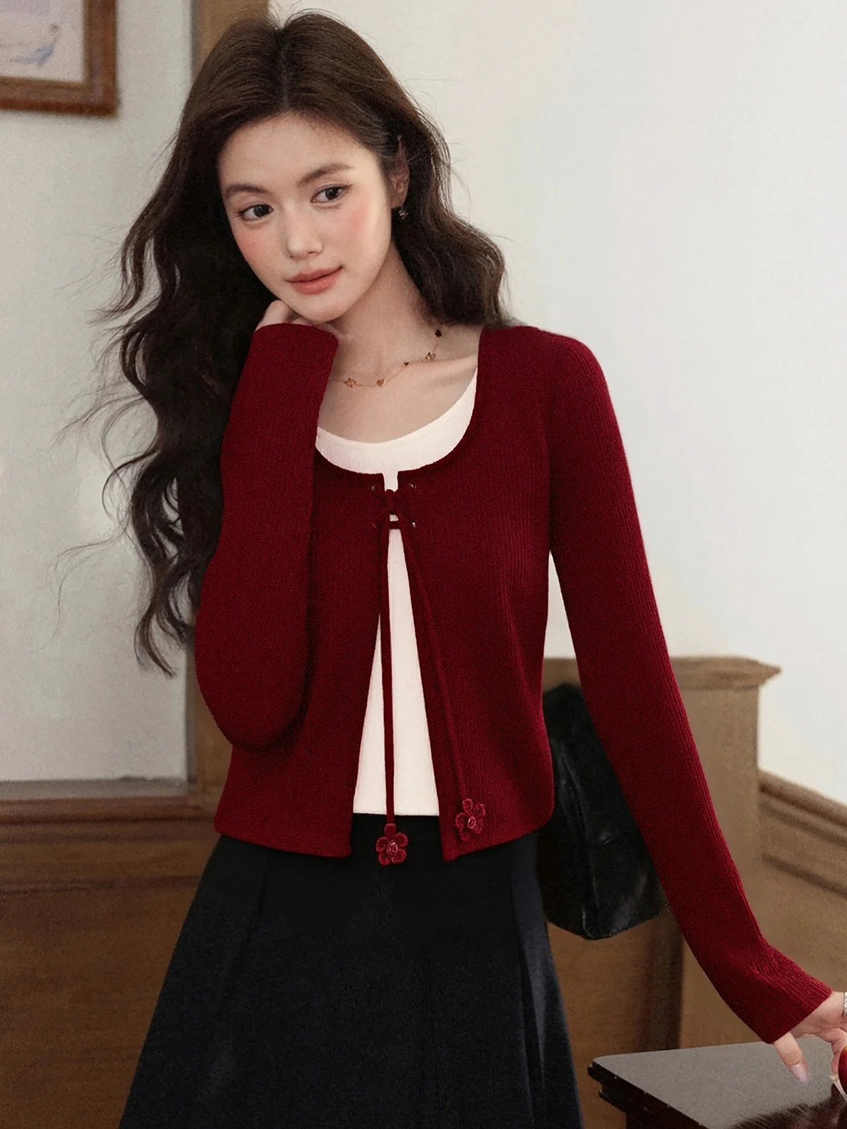 

Red Long Sve Faionable Unique Kiss in the Jungle Fake Two-Piece Ladies Top Beautiful Casual Sle Knitted Sweater for Women