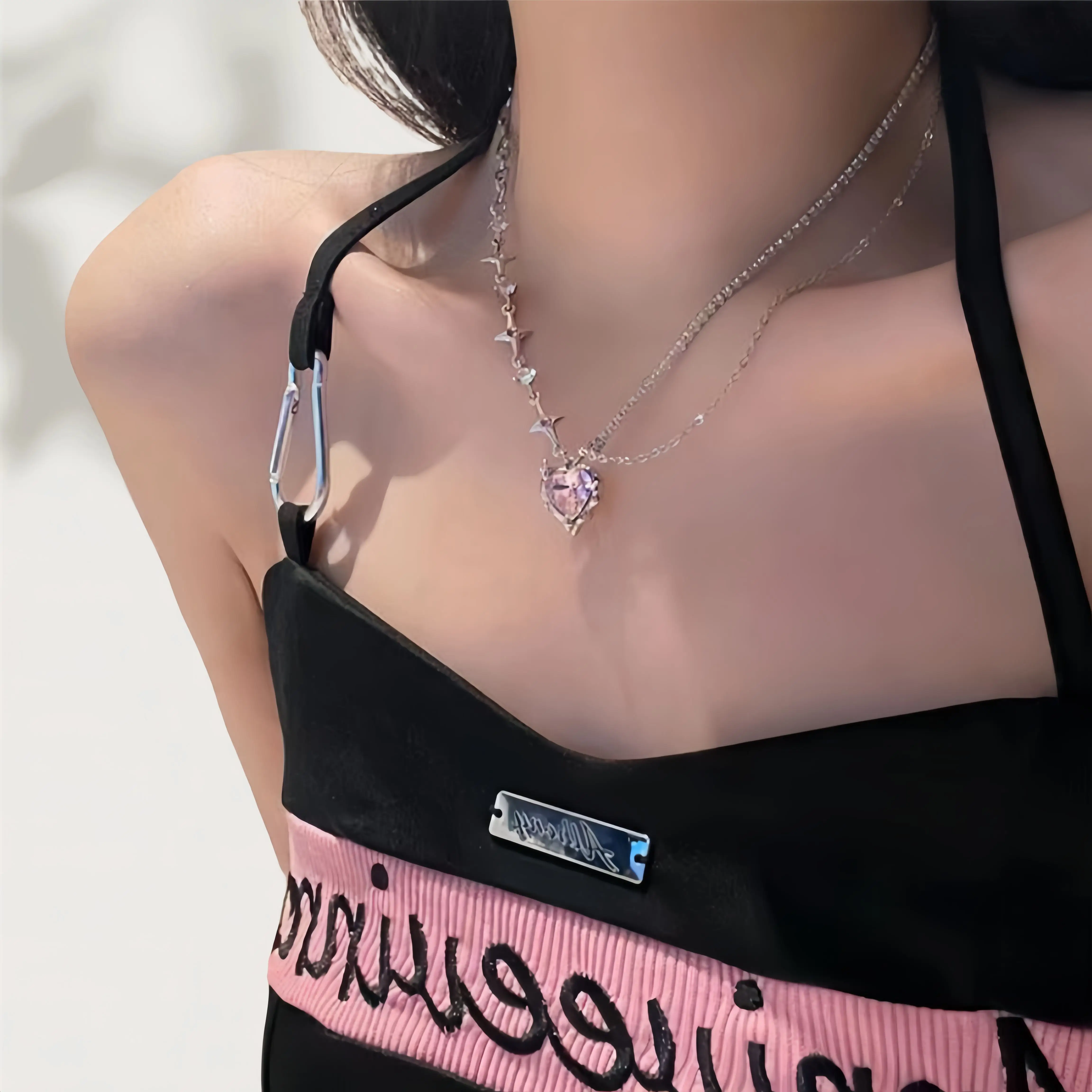 المرأة الخفيفة الفاخرة الباردة نمط الماس القلب نجمة قلادة المتخصصة كريستال قلادة سلسلة الترقوة للنساء #4