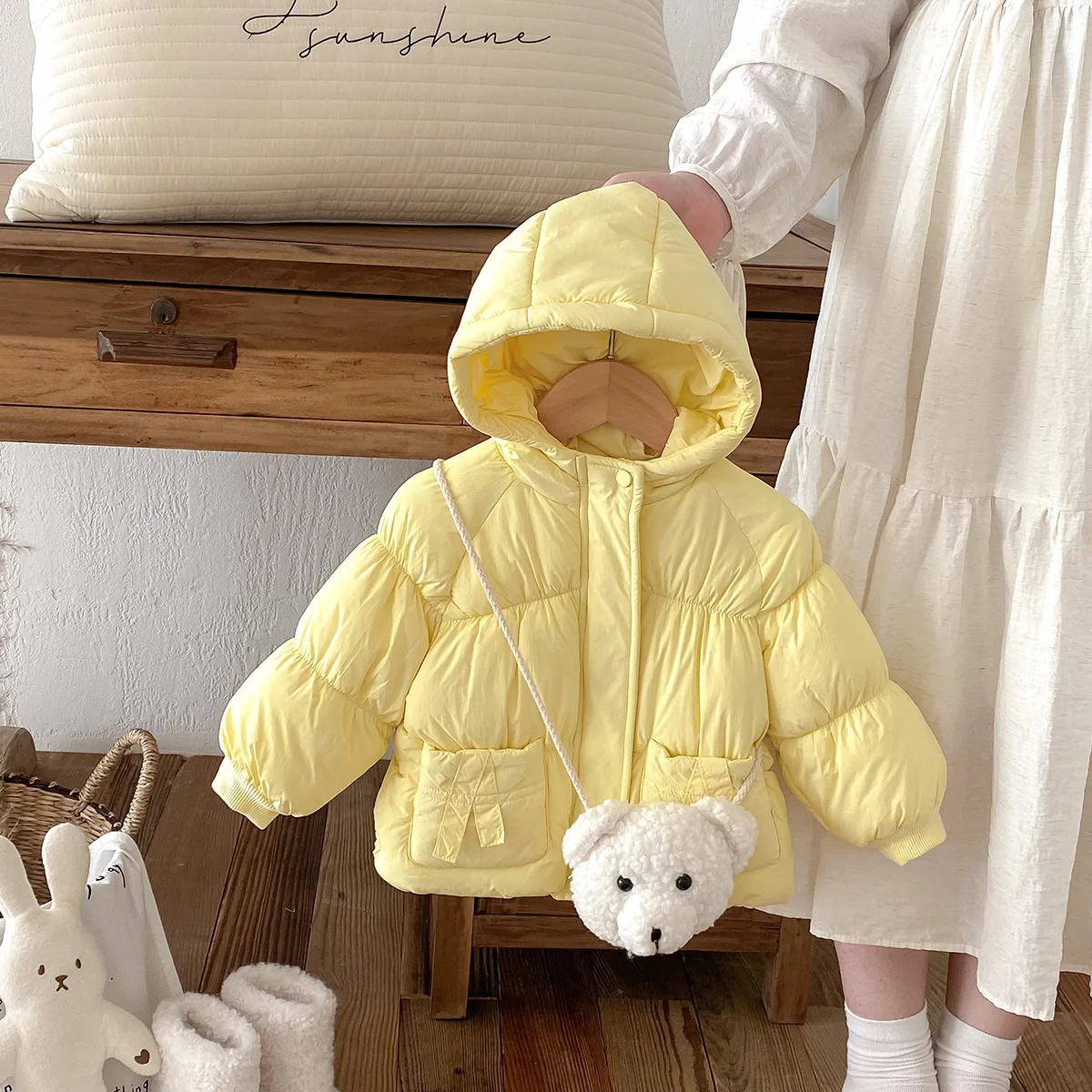 

Детская хлопковая одежда, желтая повседневная милая зимняя модная плюшевая хлопковая куртка для тепла, детская одежда