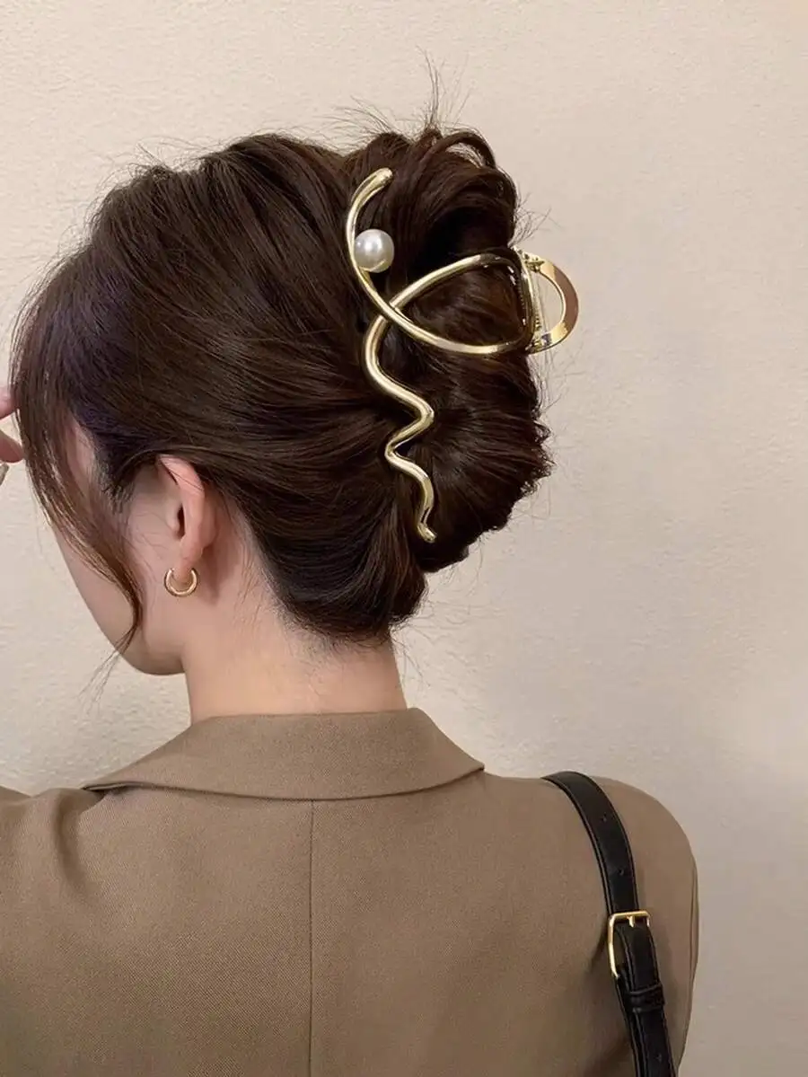 1pc Metal Large Claw Hair Clamp For Bun Hairstyle