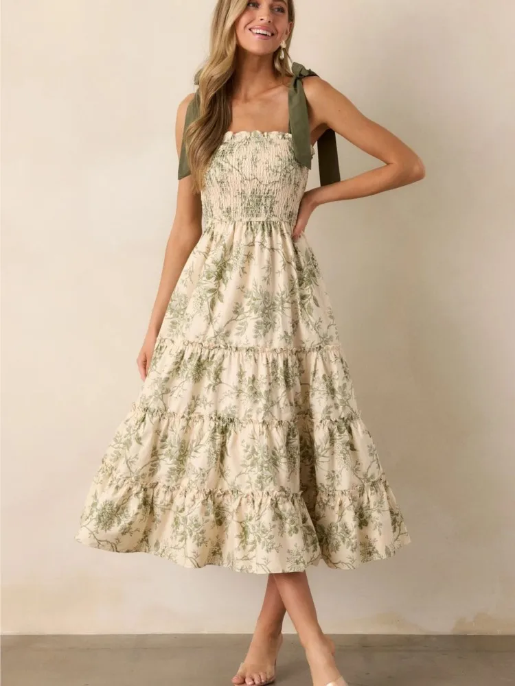 新しい夏のカジュアルな女性用ボヘミアン風花柄プリントストラップロングドレス、エレガントな女性用フローイングマキシドレス、パーティー、ビーチの服装、女性服