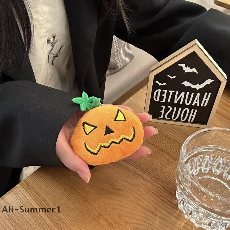 【E】かわいい漫画風ハロウィン小さなカボチャのぬいぐるみキーホルダー、バッグペンダント、キーリング、素敵な装飾アクセサリー、お祭りギフト