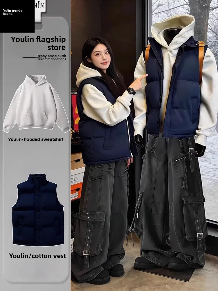 

Blue American Style Men's down Vest Sleeveless Outerwear Youthful Energy Loose Fit Thickened Winter Outerwear Zipper Closure