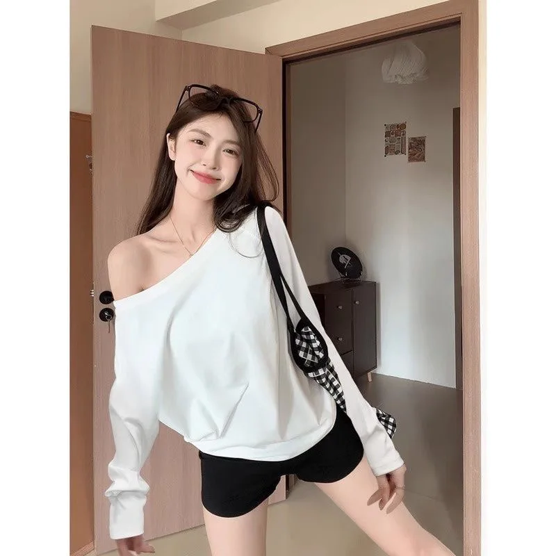 Serene Boat-Neck Everyday Top S62b95fbfa3a945fa919af427433fb2cbQ