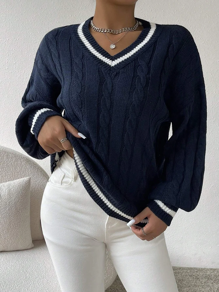 

Women's Fried Dough Twists intercolor knitwear Long sleeve loose Fashionable and elegant V-neck top