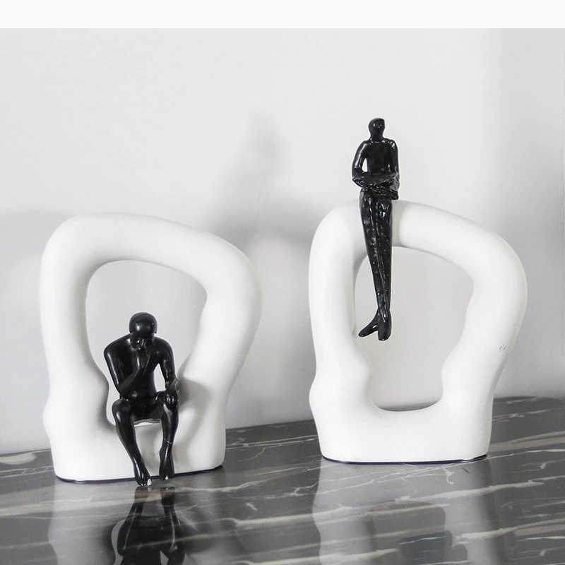 Thinker Character Sculpture in Irregular Door Framed Abstract Crafts Desk Decoration Figures Ornaments Room Aesthetic Decor