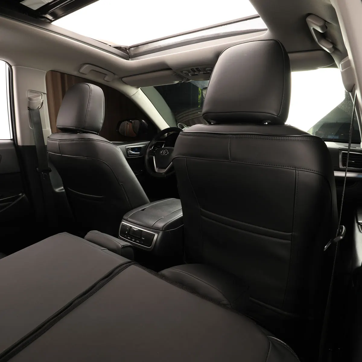 EKR Custom Fit Car Accessories Seat Covers 7/8 Seats Full Set For Toyota Highlander 2014-2026 XLE/Limited/Platinum Leather