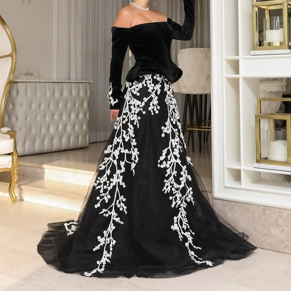 Abiti da sera a sirena personalizzati Abito da ballo a maniche lunghe con spalle scoperte lungo fino al pavimento Abito da festa semplice drappeggiato con fiori alla moda