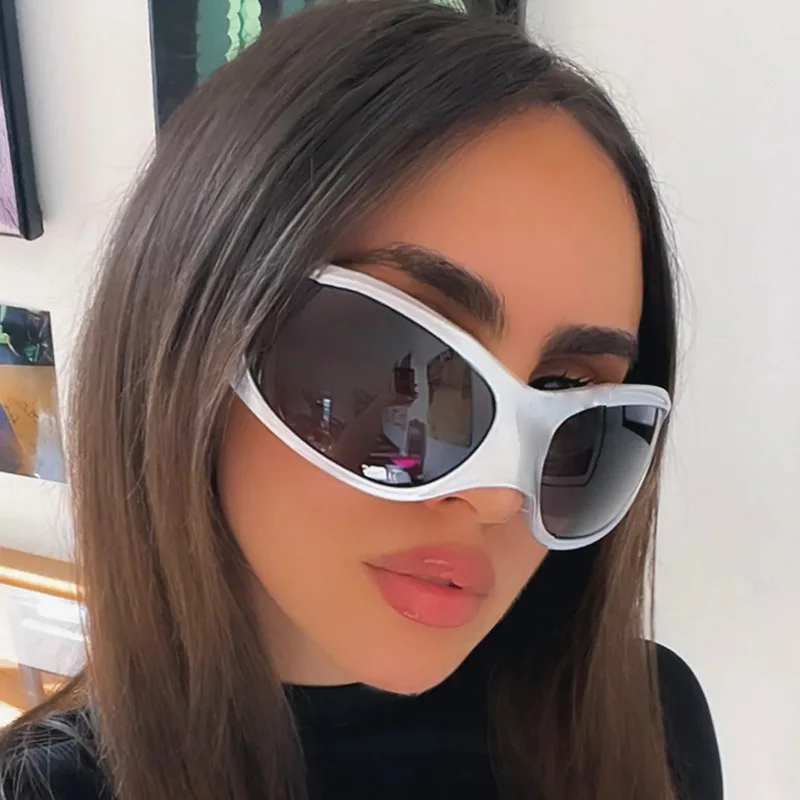 Y2K Fashion Brand Designer Luxury Oversized Cat Eye Sunglasses Women For Men 2024 Vintage Punk Sun Glasses Outdoor Sport Goggles