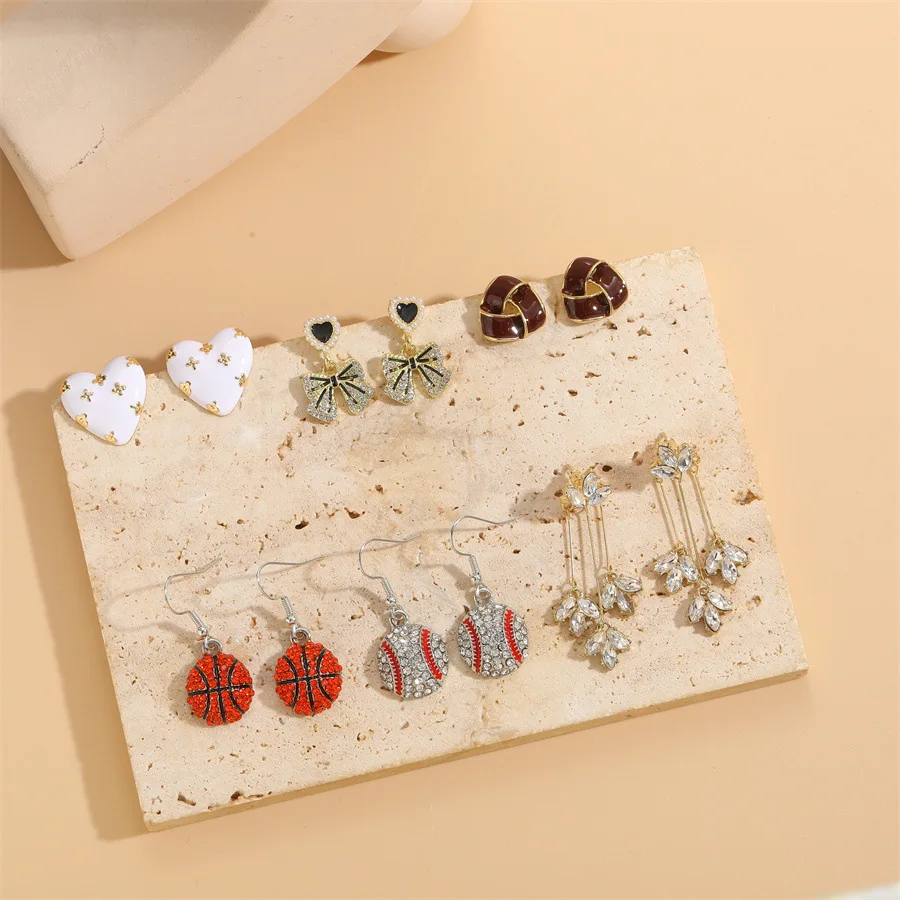 Hot-selling bow flower rhinestone earrings, independent station triangle love drip earrings jewelry