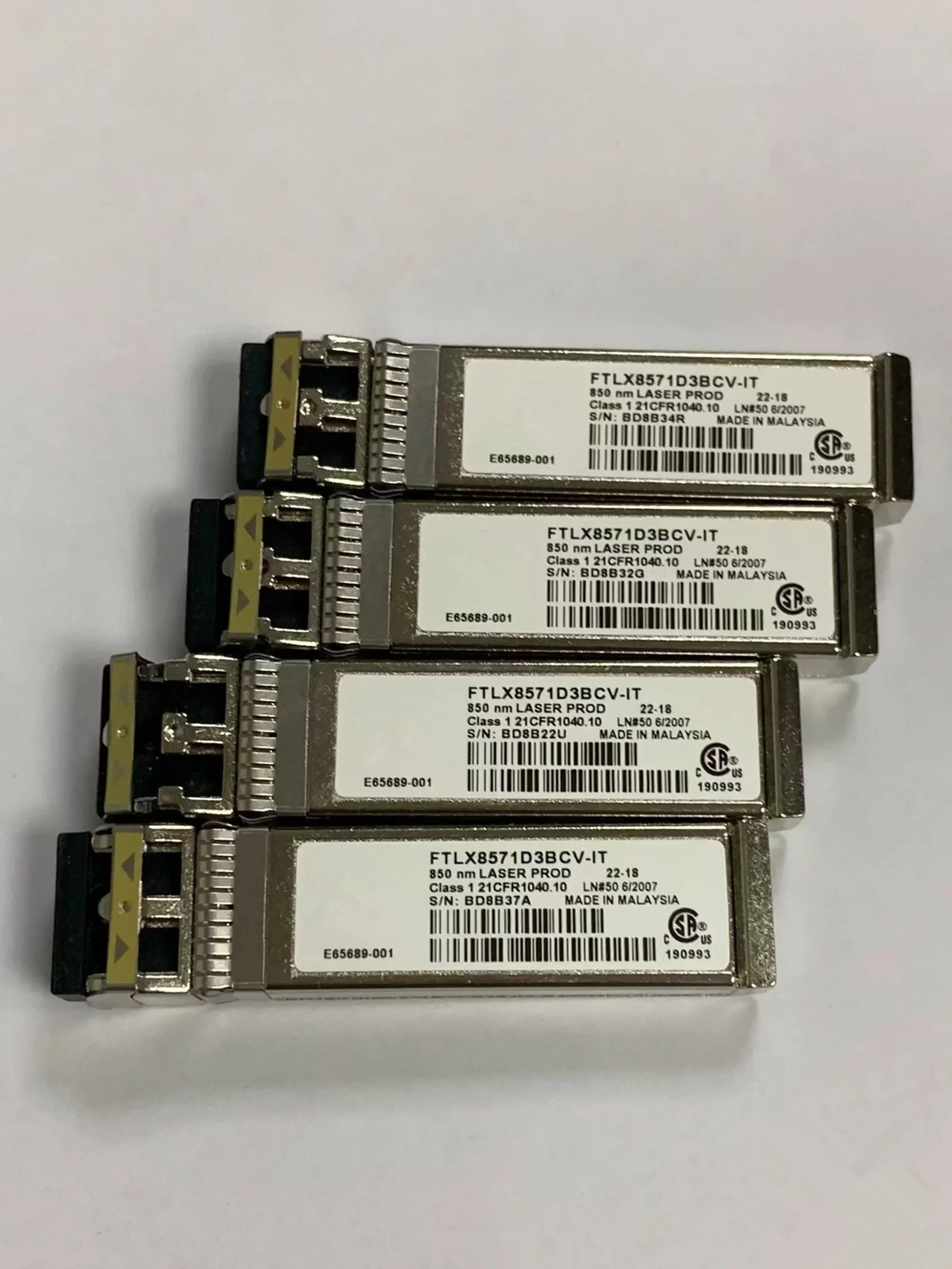 

New 10g Fiber Adapter/FTLX8571D3BCV-IT/10G SFP/E65689-001 0Y3KJN for X710 X520 Switch 10g sfp/Int-el 10g Fibre Channel Module