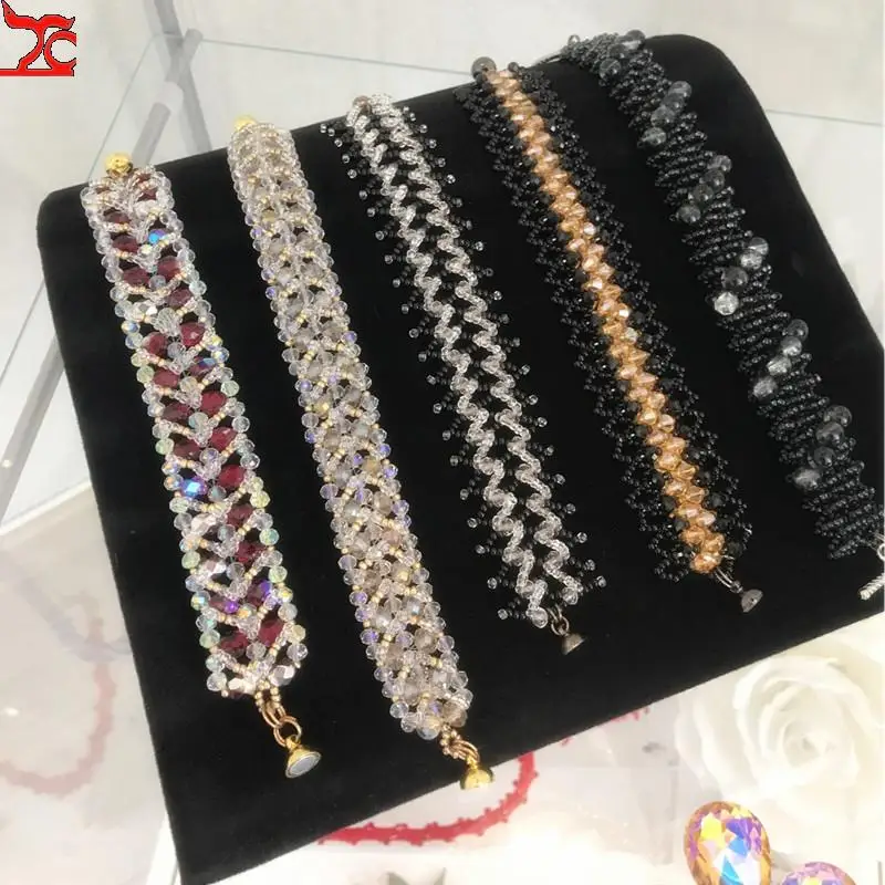

Simple Black Velvet Necklace Bracelet Display Board Women Pendant Jewelry Display Organizer Showcase Plate Stand Holder20*19.5Cm