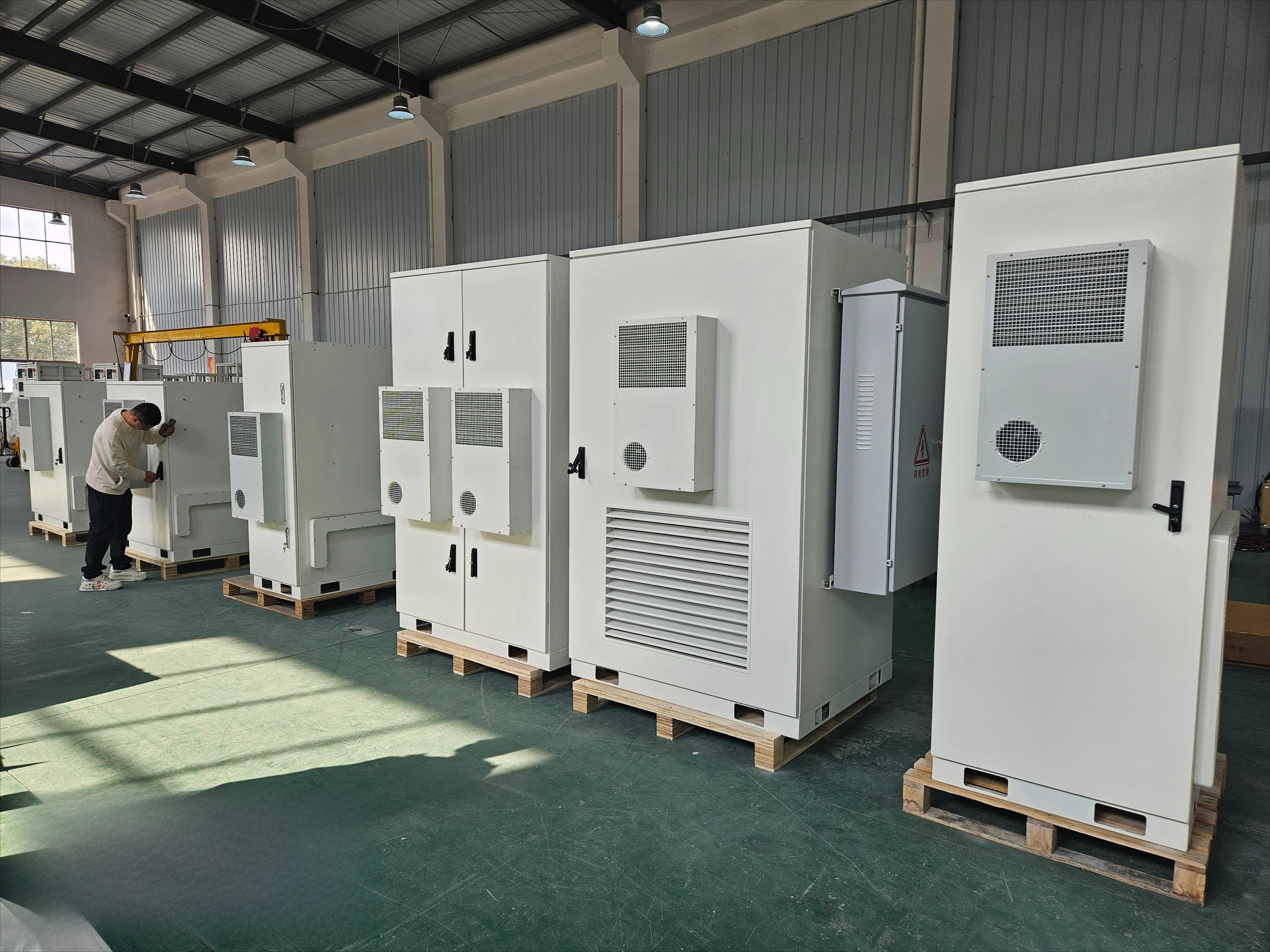 الصف أ LiFePO4 بطارية 30kwh 50kwh 100kwh 150kwh 200kwh نظام تخزين الطاقة الشمسية المنزلية