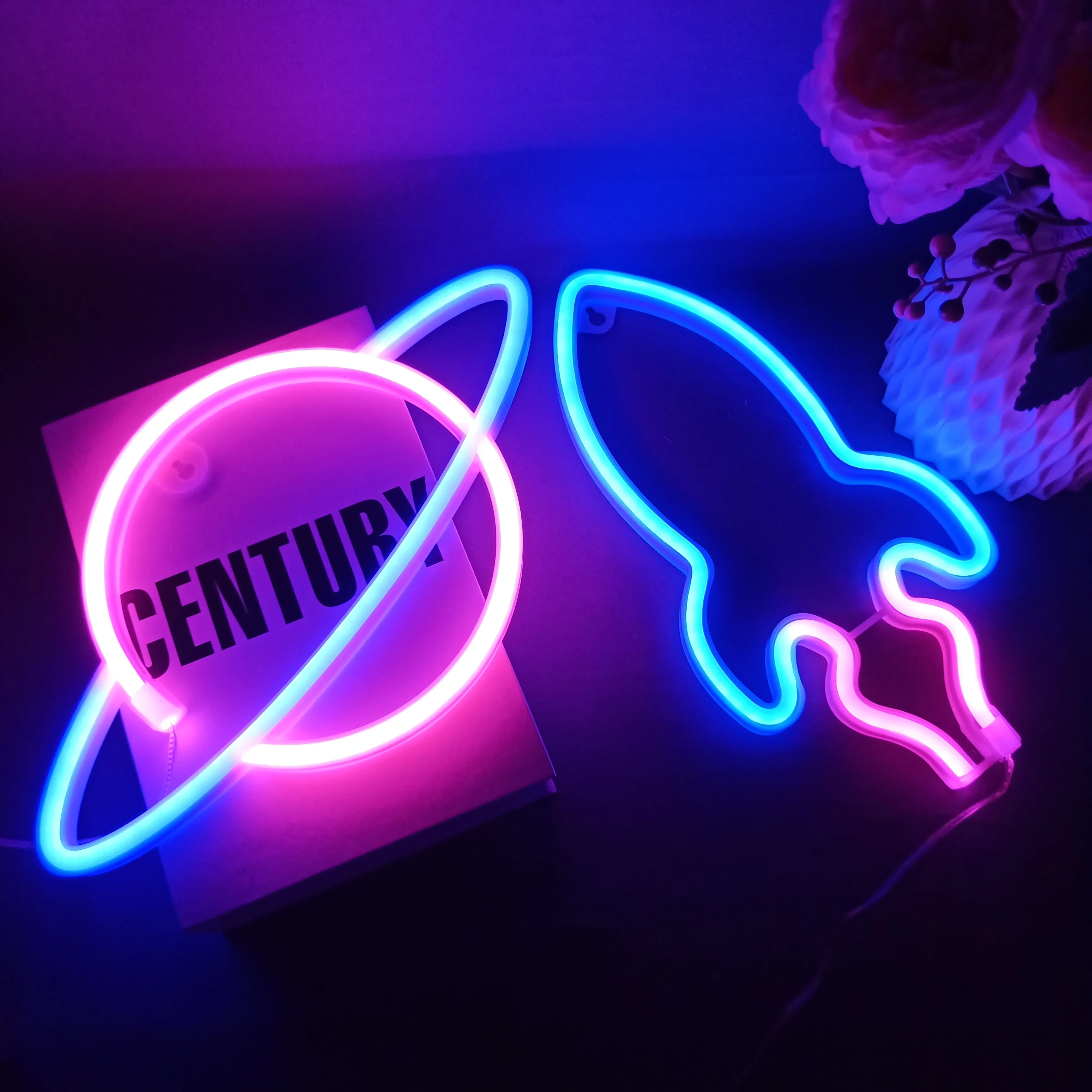 LED Neon Night Light แขวนผนังป้ายนีออนสําหรับห้องเด็กบ้านห้องนอนปาร์ตี้บาร์งานแต่งงานตกแต่งคริสต์มาสของขวัญโคมไฟนีออน