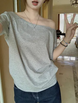 T-shirts Women Solid Simple Summer Casual Cleanfit Short Sleeve All-match Young Girls Streetwear Y2k Top Aesthetic Clothes Ins