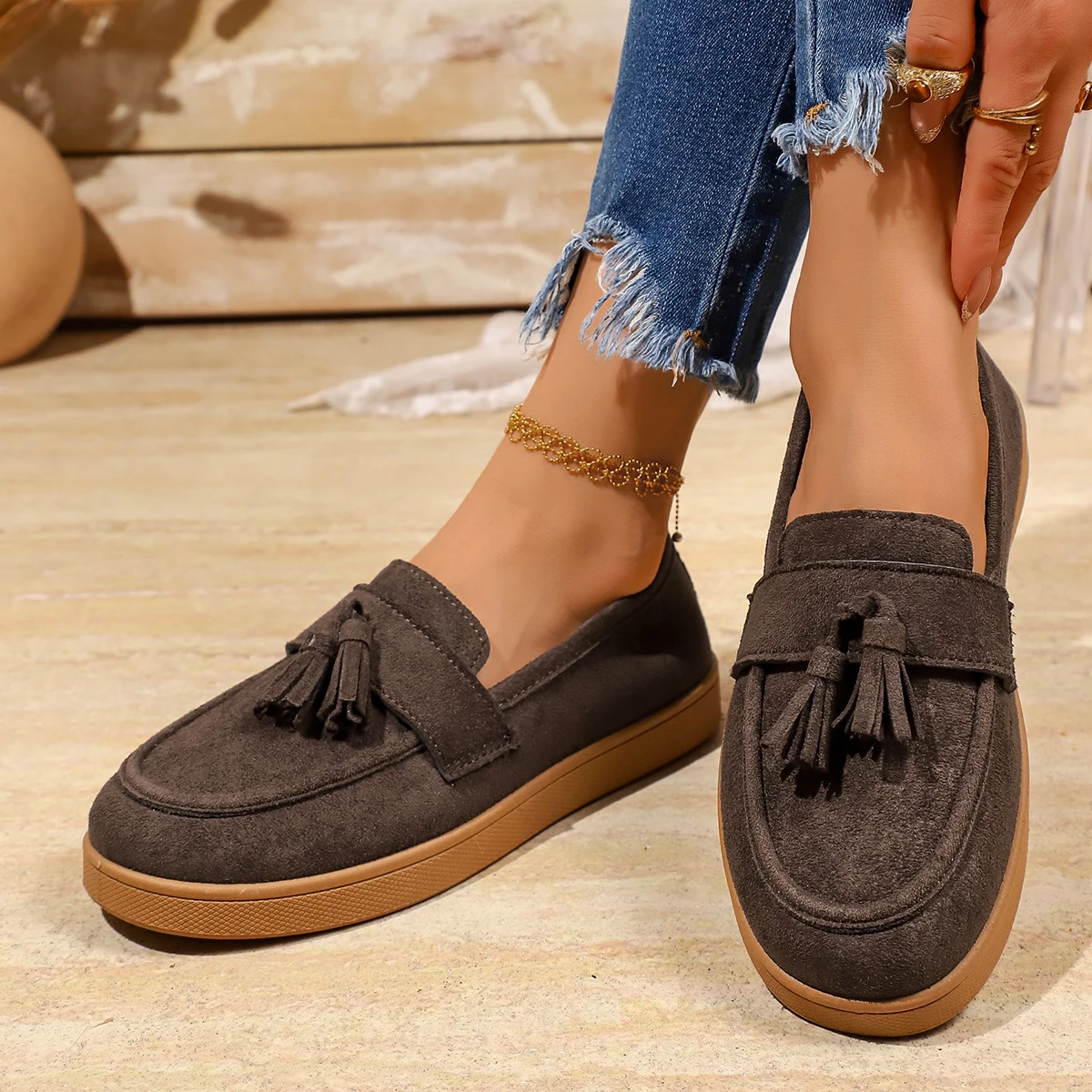 Mocassins à pampilles pour femmes, confortables et tendance, chaussures plates décontractées pour l'extérieur, chaussures de marche quotidiennes, baskets en daim style britannique, taille 43