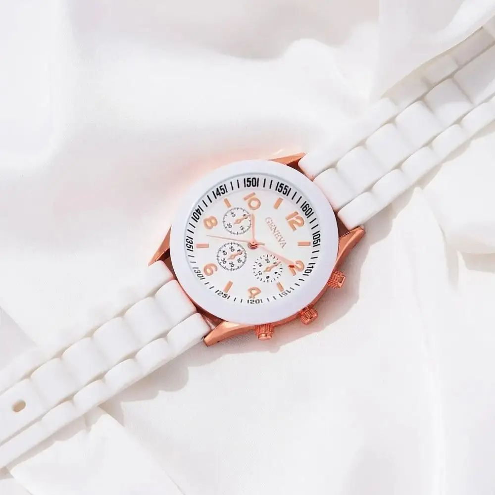 New Silicone Strap Quartz Wristwatches Casual Simple Electronic Watch Sports Women Wrist Watches
