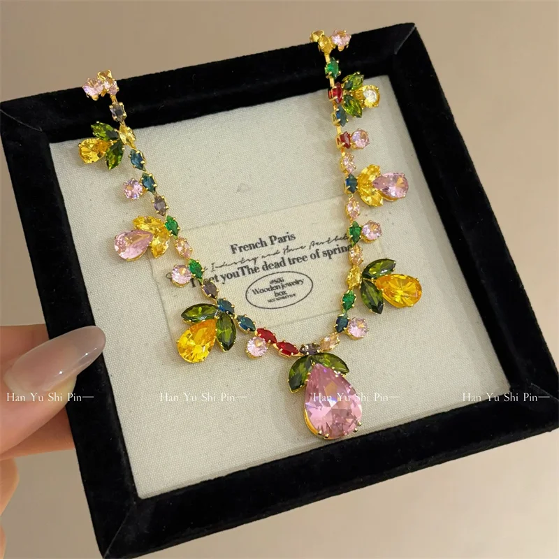 

Colorful Zircon Leaf Flower Earrings Necklaces For Women Light Luxury Crystal Plant Necklace Bright Vacation Jewelry Accessory