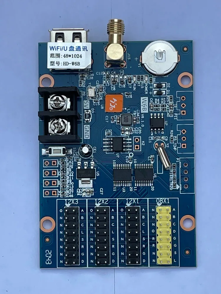 Huidu HD-W6B กลิ้งป้ายคำเมนบอร์ดขาวดำ LED การ์ดควบคุมการแสดงผลโทรศัพท์มือถือ WiFi และ USB