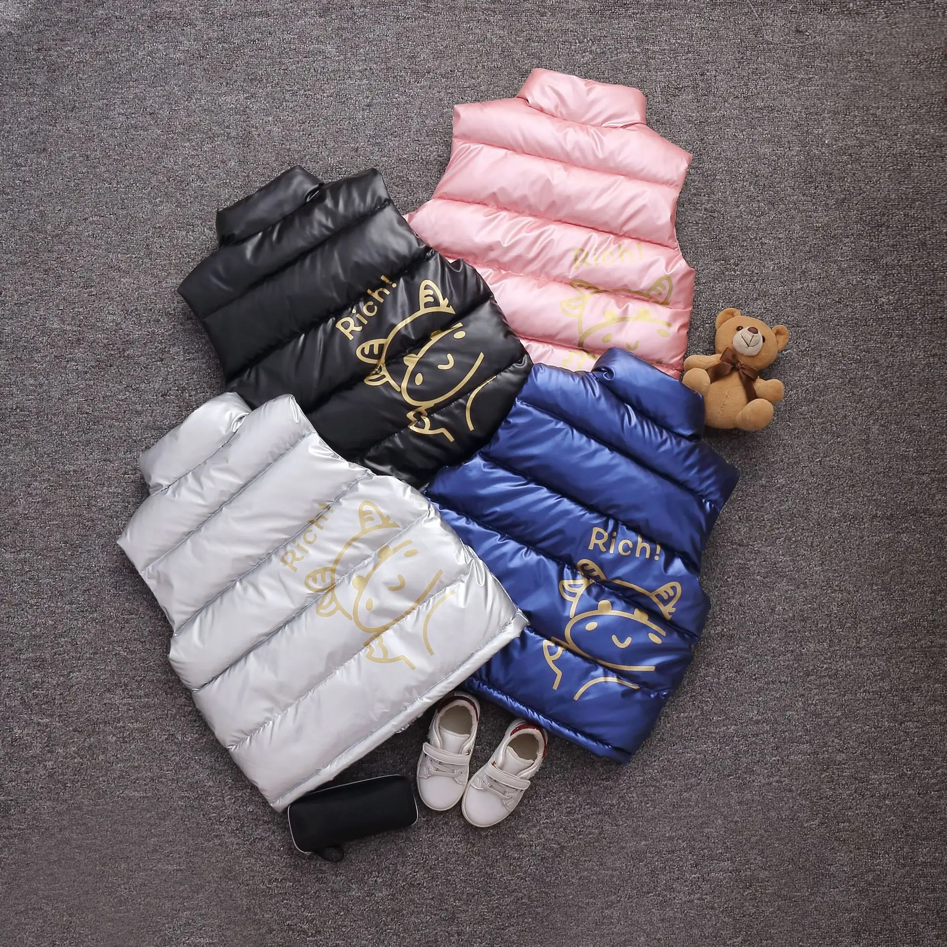 Childrens Autumn and Winter Vest 2024 Thickened Waistwear Tank Top for Baby Warmth New Western Trend