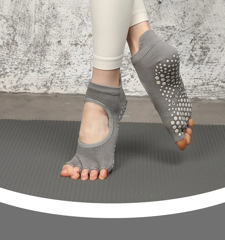 

Нескользящие носки для йоги для женщин, носки для пилатеса, хлопковые дышащие носки с открытой спиной и короткими носками, спортивные носки для фитнеса и тренировок в тренажерном зале